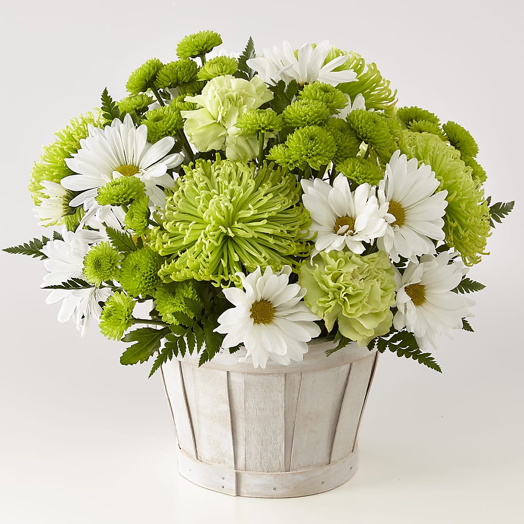 Lucky Charm Basket (Standard) – Reema Floral, Nolensville TN