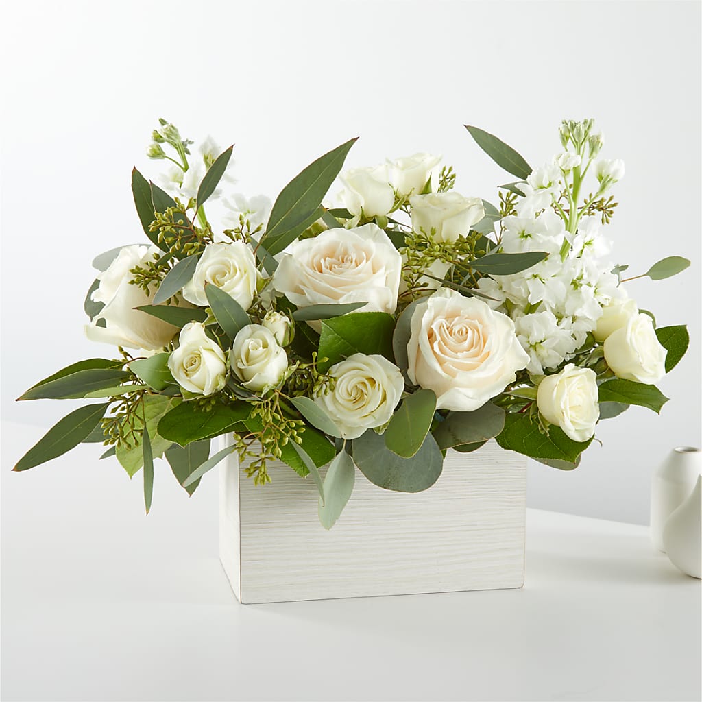 Fresh Linen Box Bouquet – Reema Floral, Nolensville TN