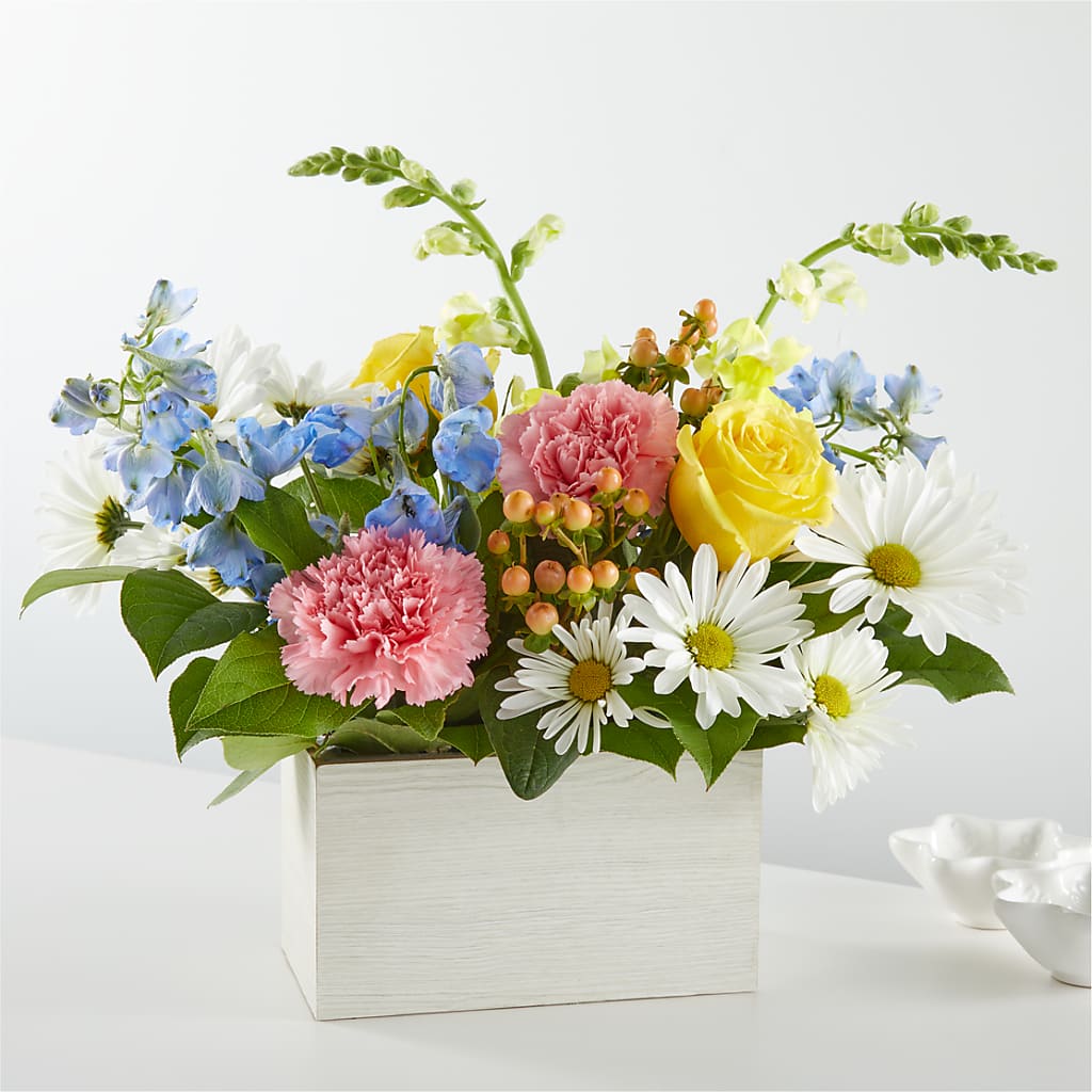 Sun Salutation Box Bouquet – Reema Floral, Nolensville TN