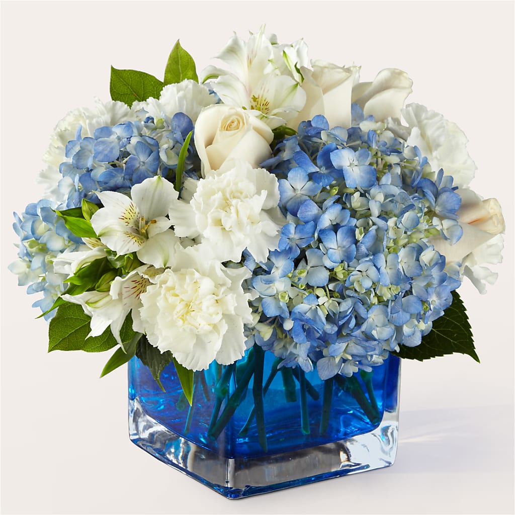 Soothing Waters Bouquet – Reema Floral, Nolensville TN