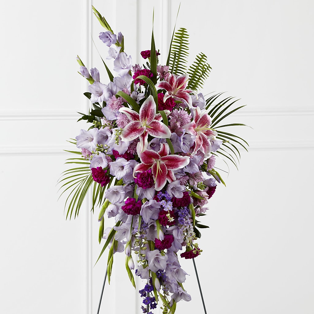 Tender Touch Standing Spray – Reema Floral, Nolensville TN