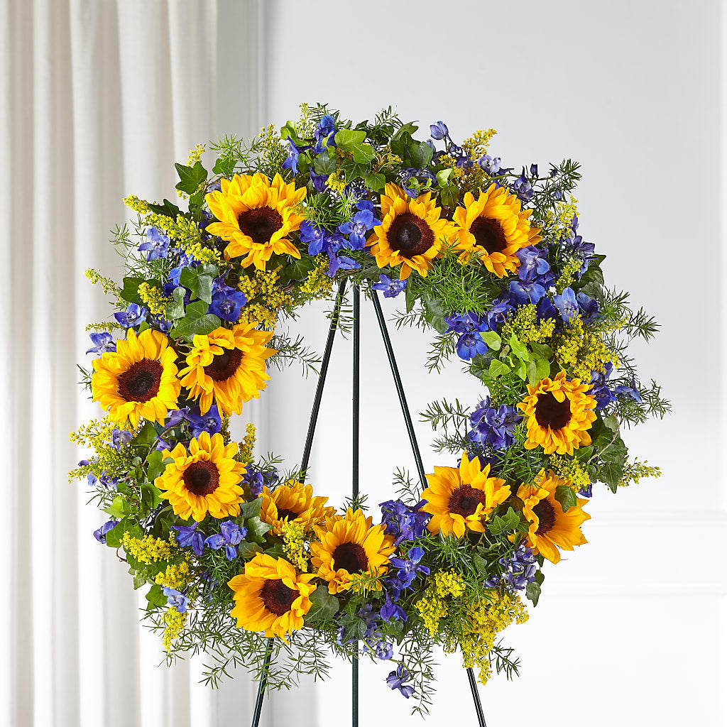 Bright Rays Wreath – Reema Floral, Nolensville TN