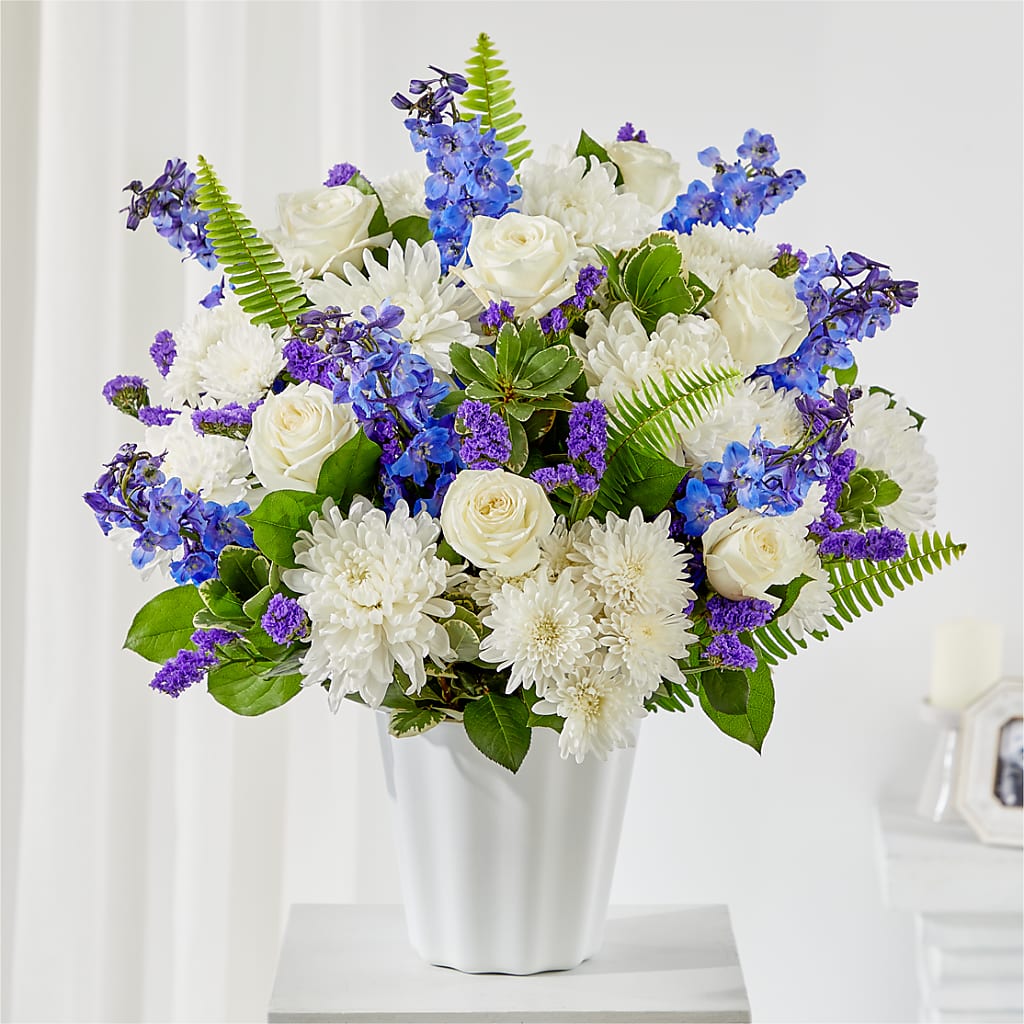 Hold Dear Tabletop Basket – Reema Floral, Nolensville TN
