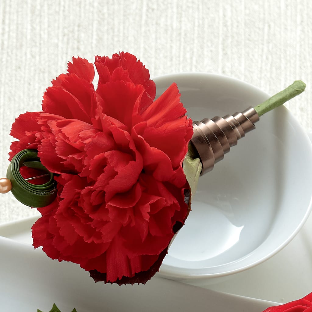 Red Carnation Boutonniere – Reema Floral, Nolensville TN