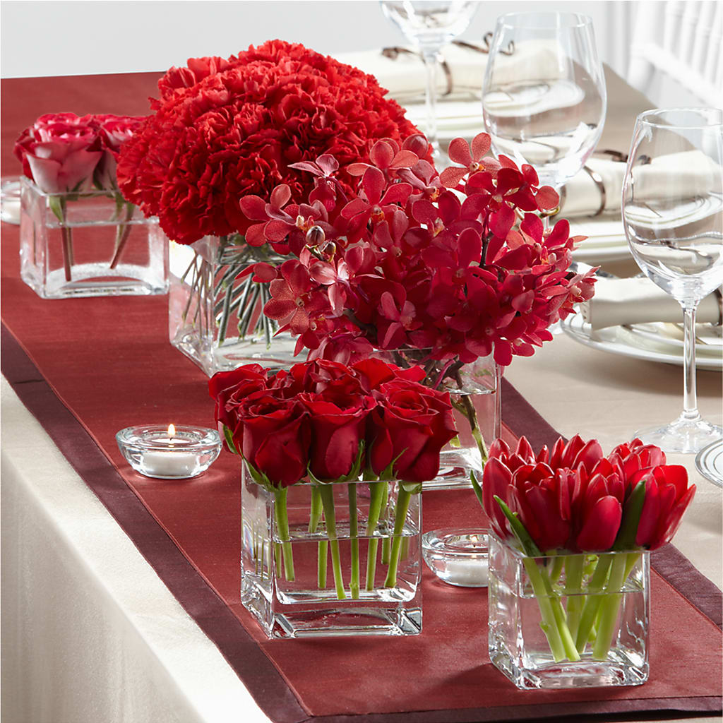 Modern Grace Centerpiece – Reema Floral, Nolensville TN
