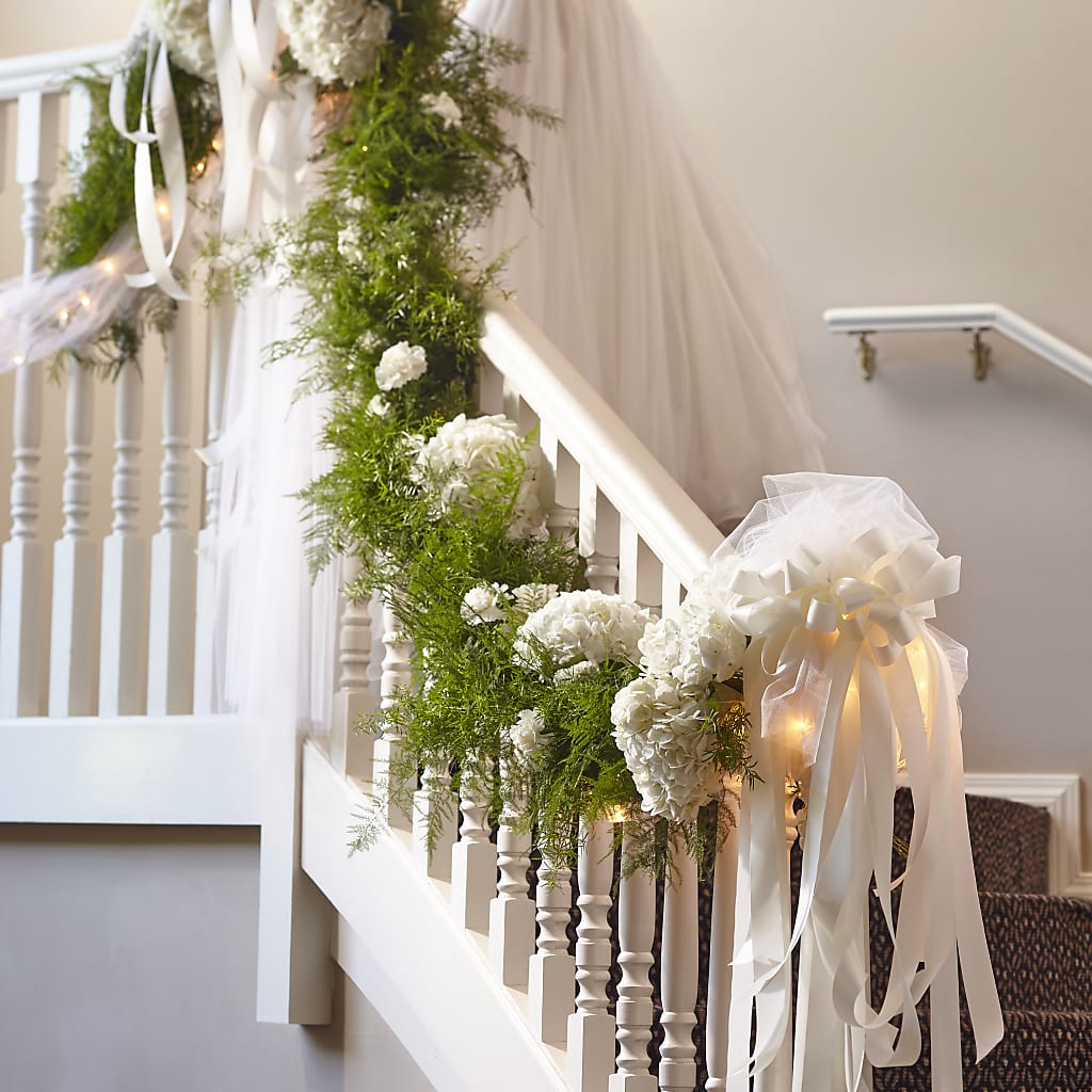 Champagne Dreams Garland – Reema Floral, Nolensville TN
