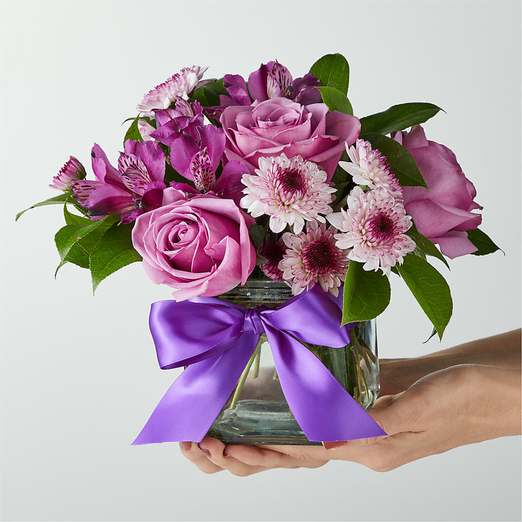 Sugarplum Bouquet –  Reema Floral, Nolensville TN
