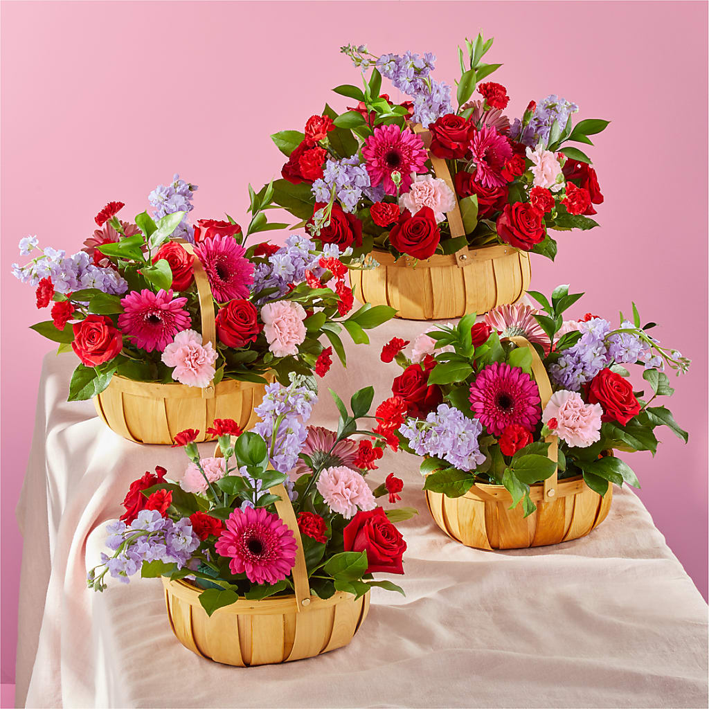Pink Picnic Basket –  Reema Floral, Nolensville TN