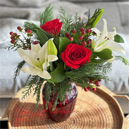 Evergreen Delight Bouquet –  Reema Floral, Nolensville TN