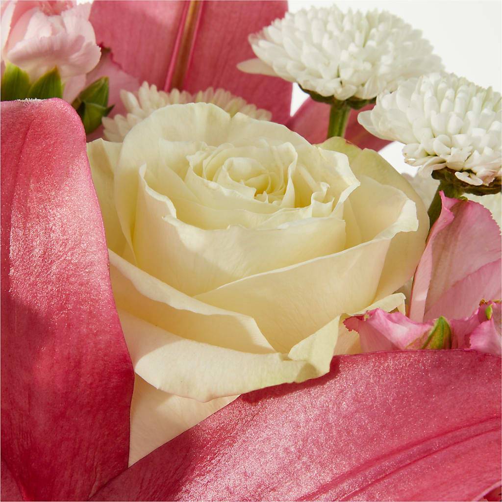 Piece of Cake Bouquet –  Reema Floral, Nolensville TN