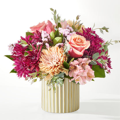 Berry Cobbler Bouquet with Ivory Vase –  Reema Floral, Nolensville TN