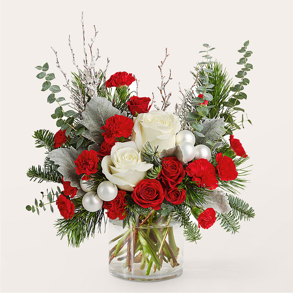 Trimming the Tree Bouquet –  Reema Floral, Nolensville TN
