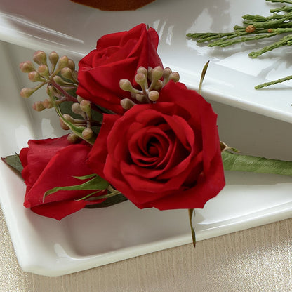 Red Spray Rose Boutonniere –  Reema Floral, Nolensville TN